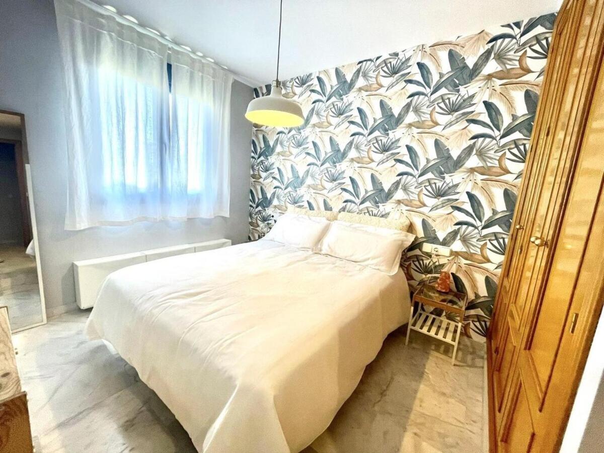 Calu Homes Duplex Cerca Playa De Huelin Malaga Luaran gambar